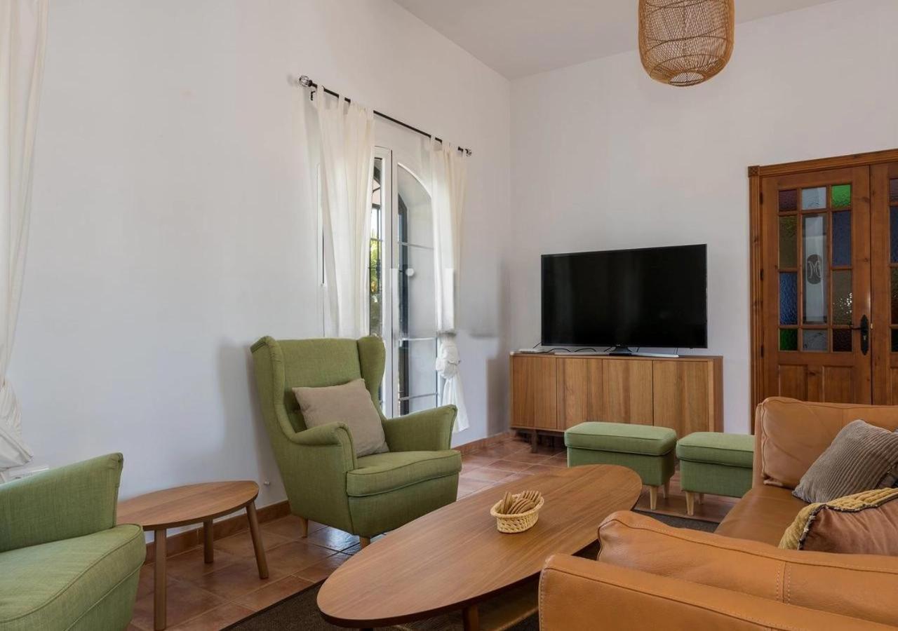 Spacious Villa With Exceptional Views In Malaga Casarabonela Exterior foto